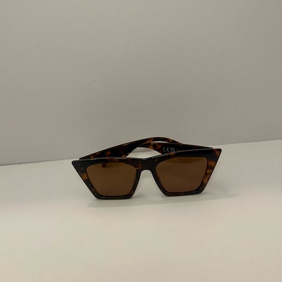 Tortoise Shell Cat Eye Sunglasses - Picture 1 of 5